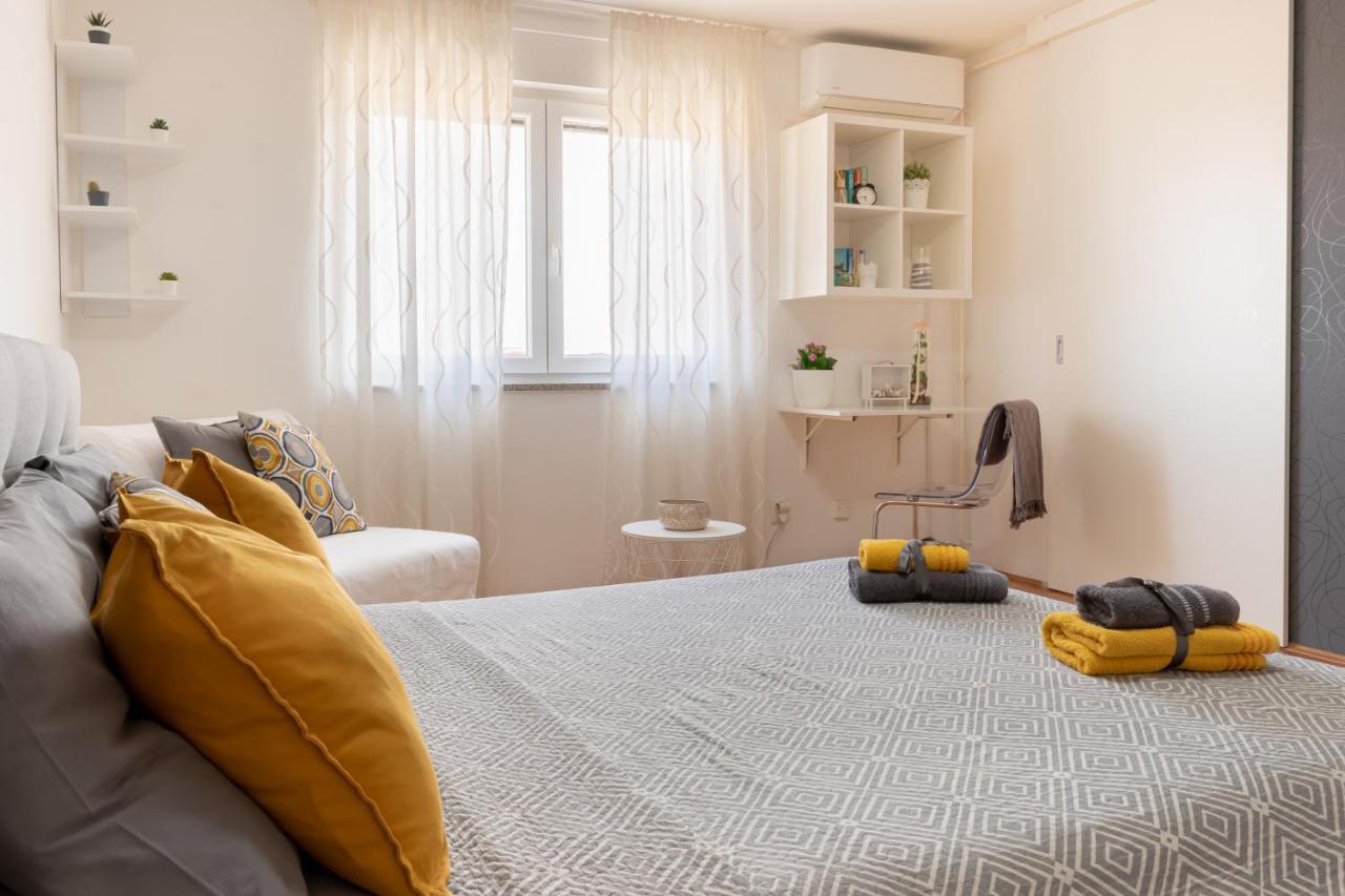 Apartment Dorrea Pula Exteriér fotografie